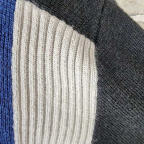 Vintage Levi's SilverTab Wool Crewneck Pullover Sweater Royal Blue Size Medium - Picture 7 of 13